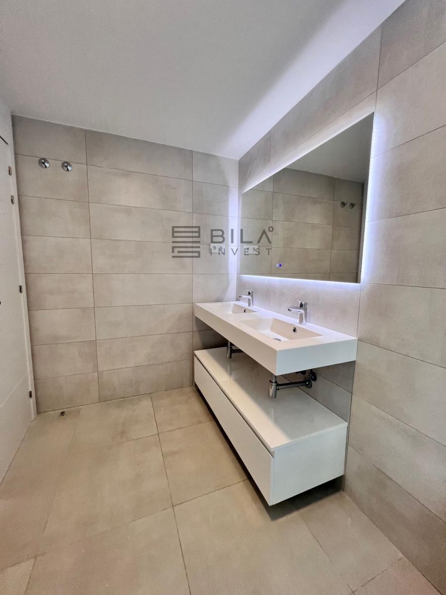 Flat for Sale in Mijas