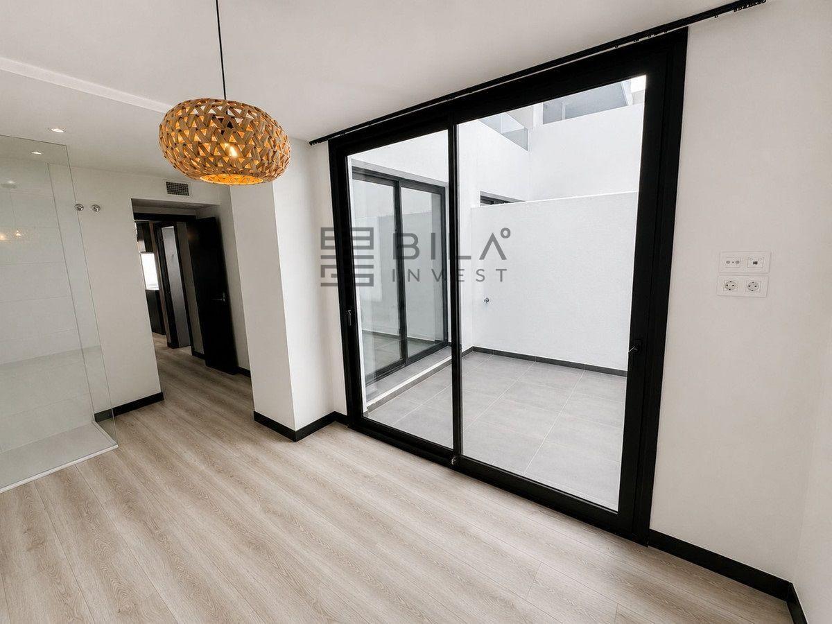 Flat for Sale in Mijas