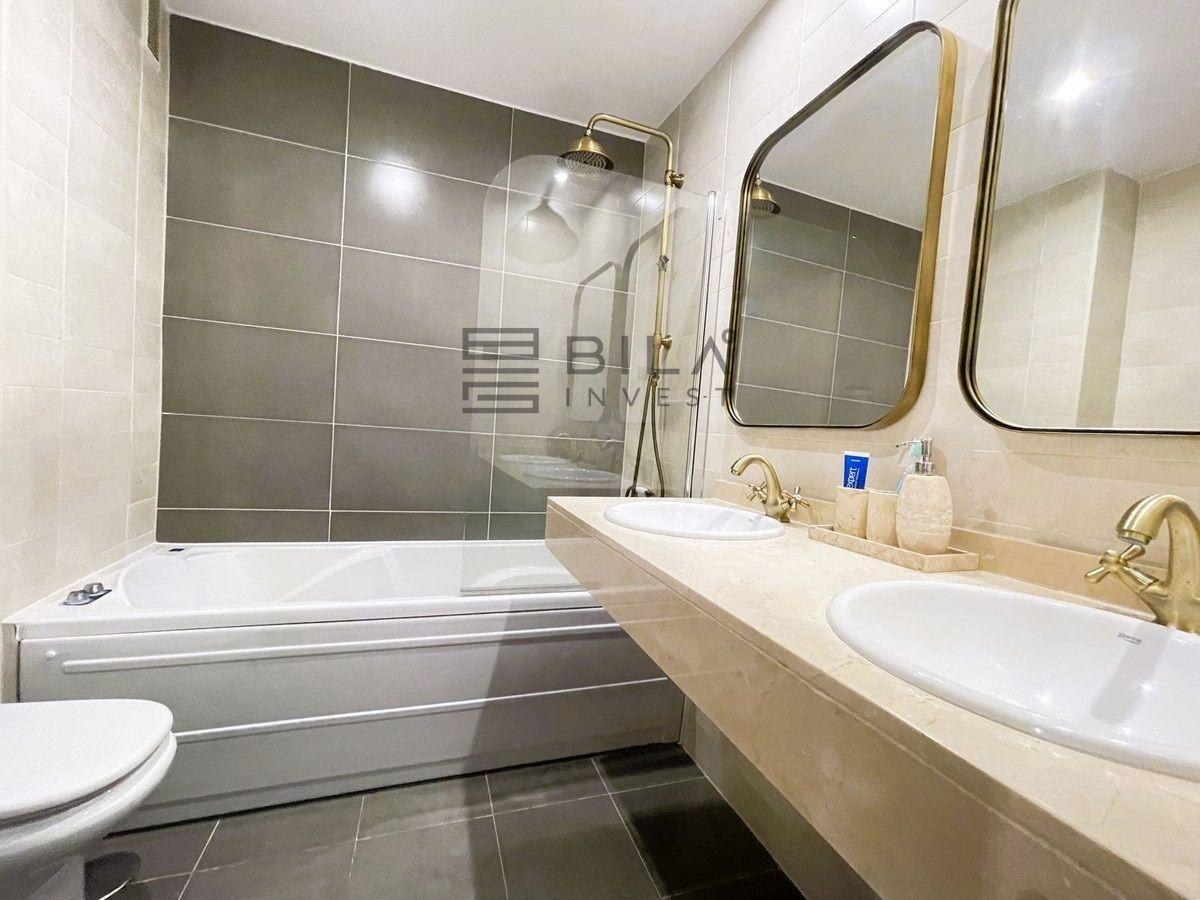 Flat for Sale in Mijas