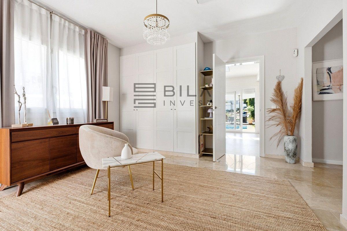 Chalet for Sale in Mijas