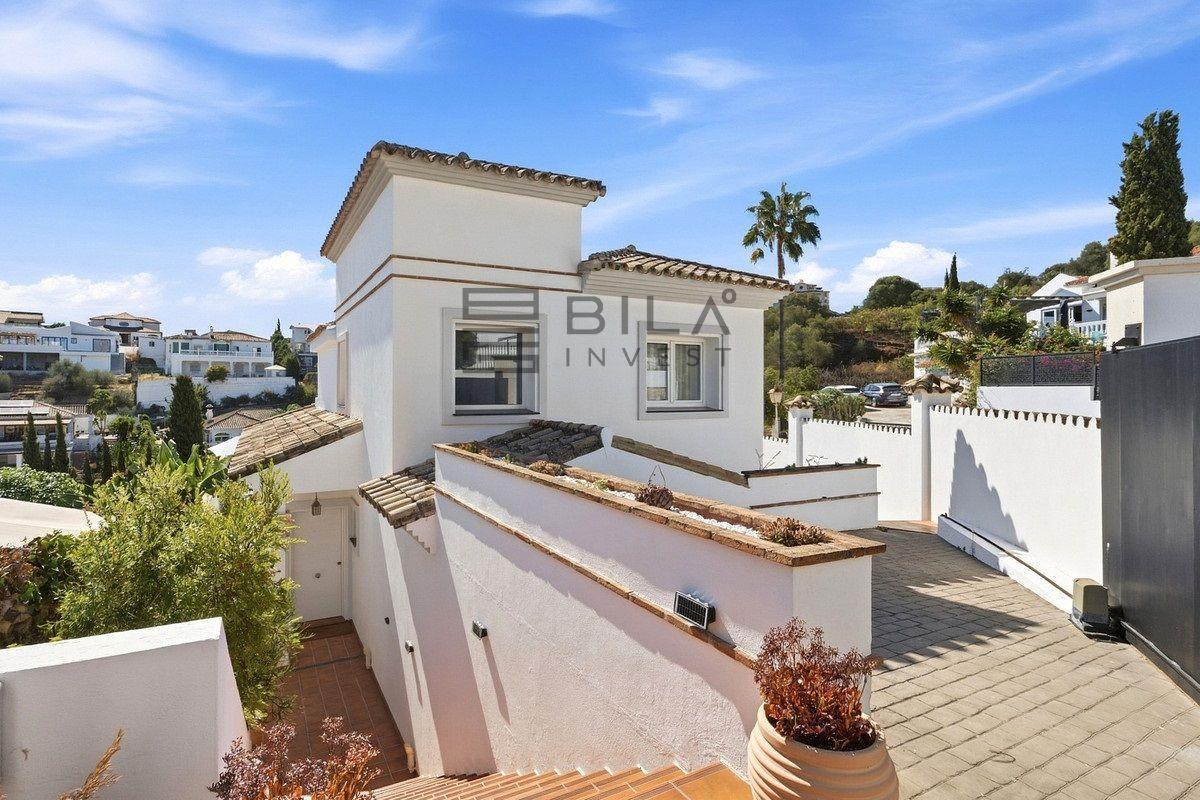 Chalet for Sale in Mijas