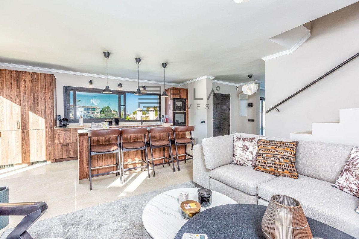 Chalet for Sale in Fuengirola