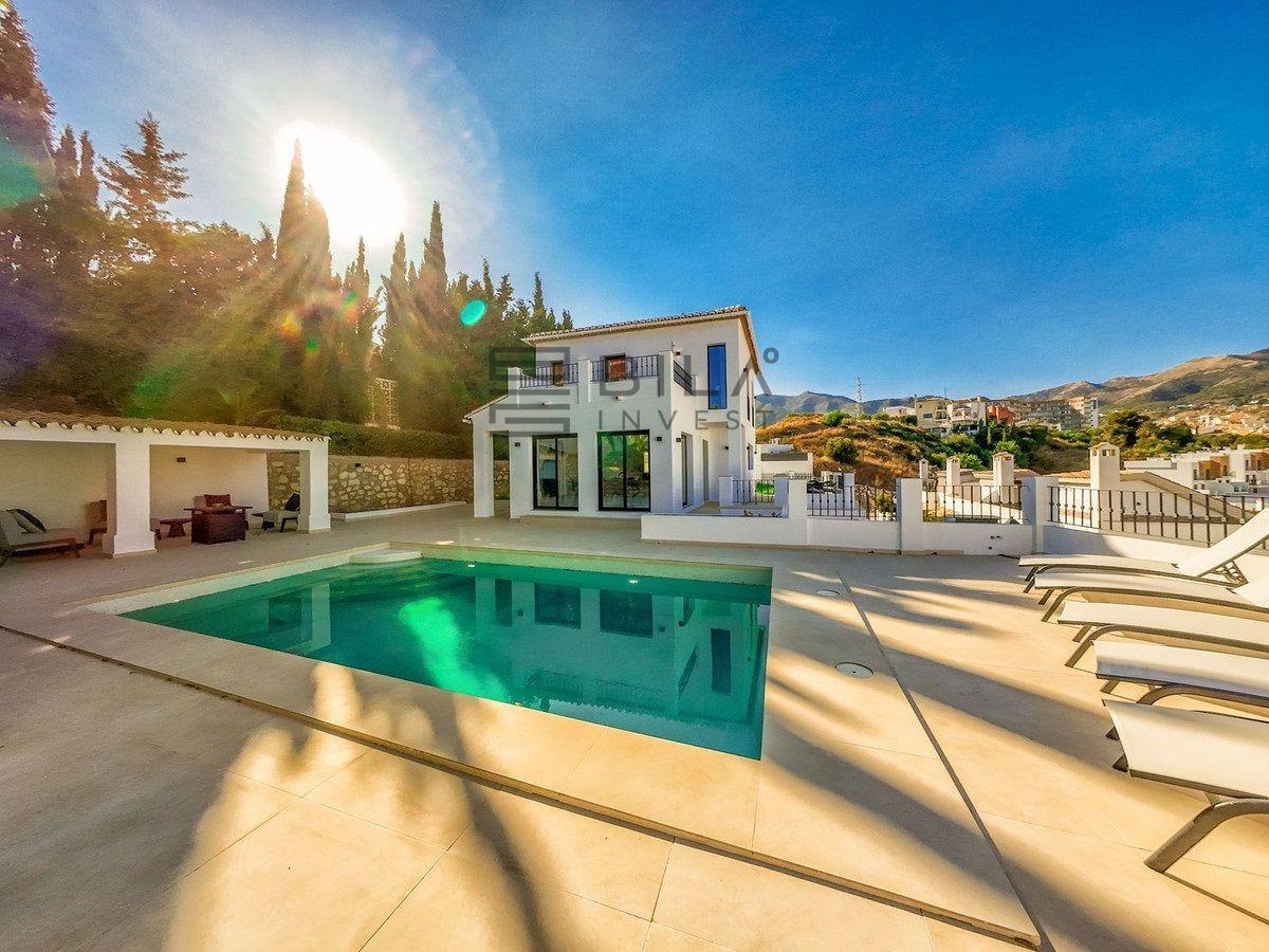 Chalet for Sale in Fuengirola