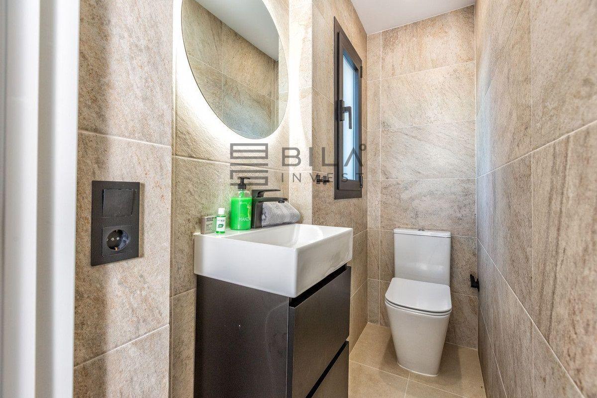 Chalet for Sale in Fuengirola