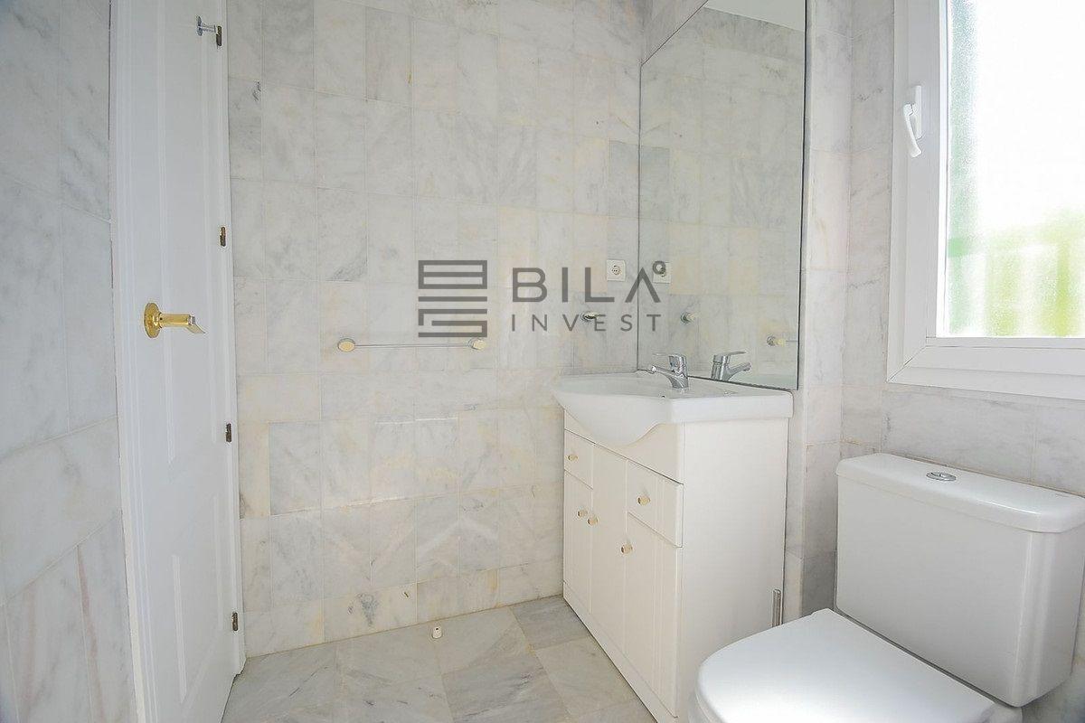 Flat for Sale in Mijas