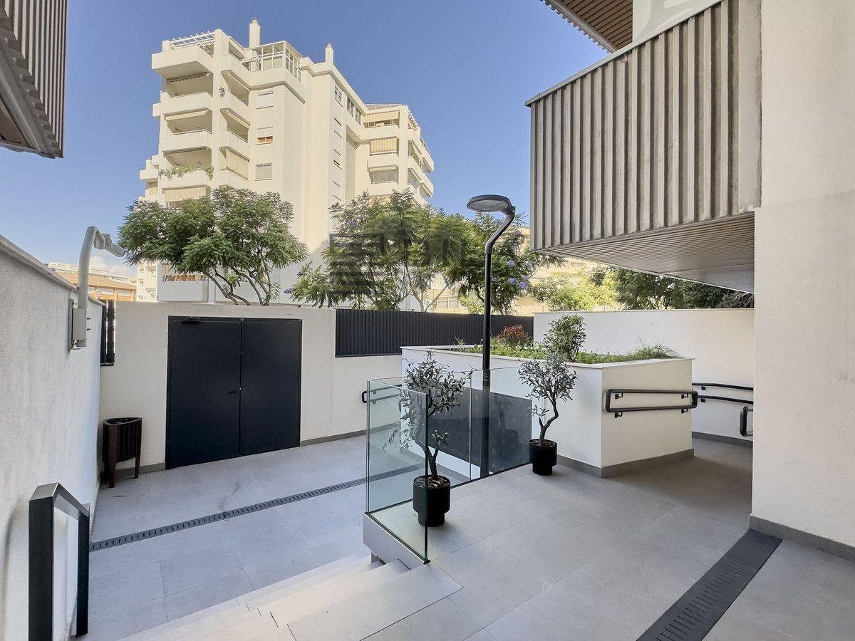 Flat for Sale in Fuengirola