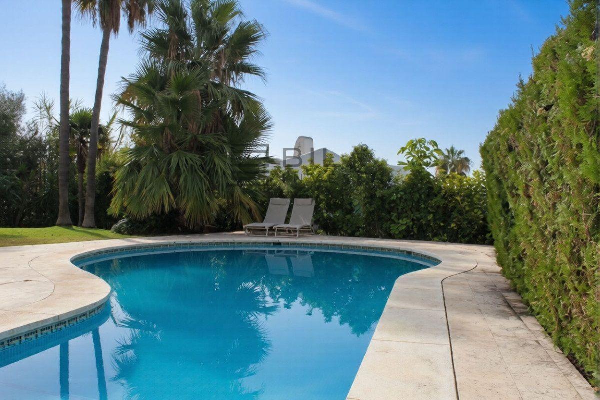 Chalet for Sale in Marbella