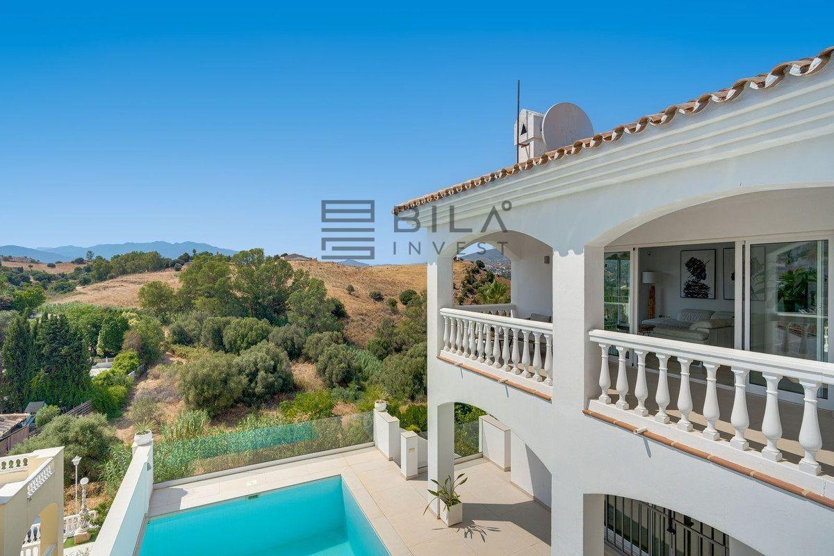 Chalet for Sale in Mijas