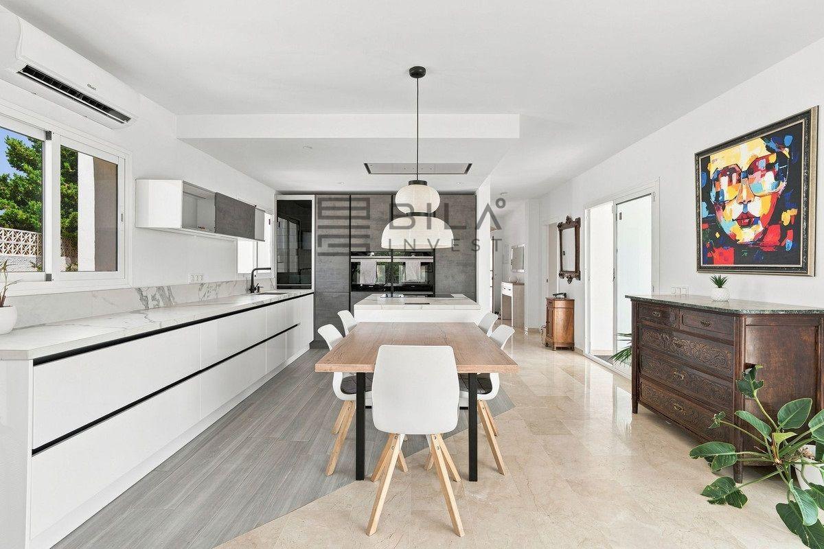 Chalet for Sale in Mijas