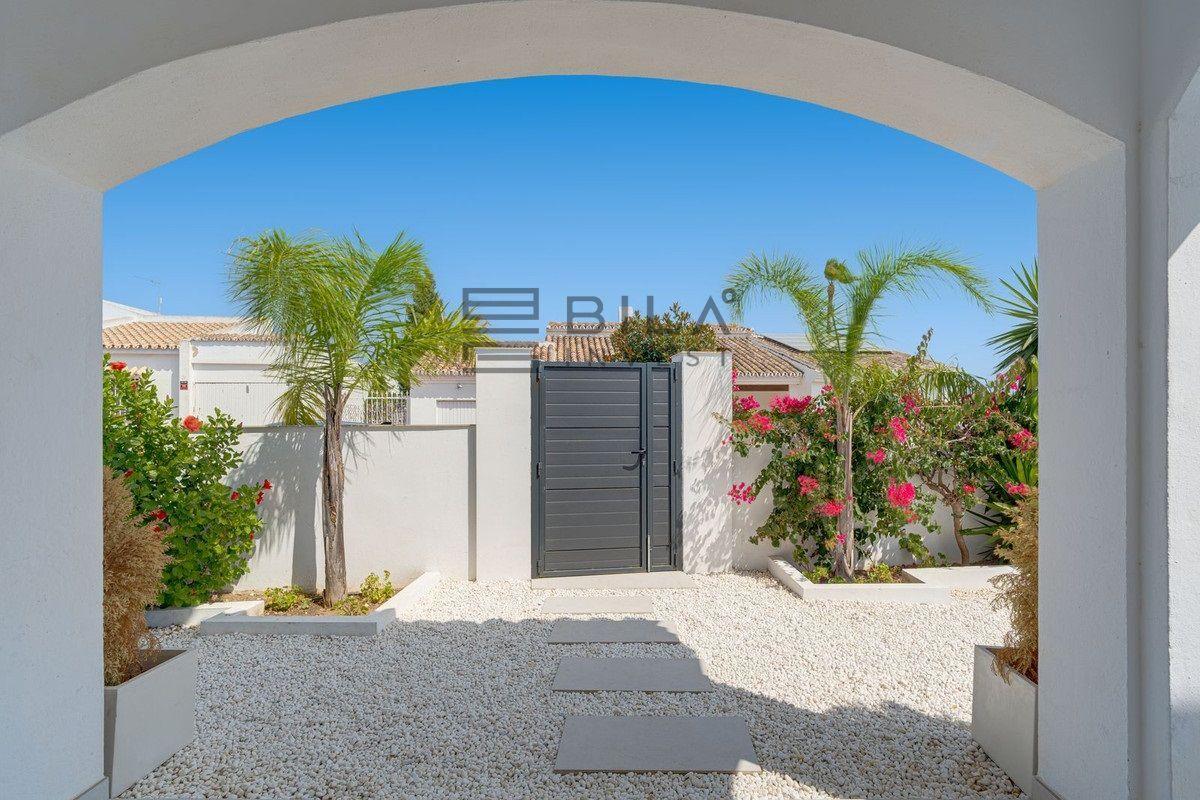 Chalet for Sale in Mijas