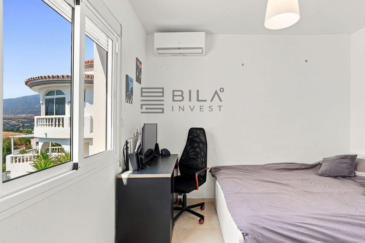Chalet for Sale in Mijas