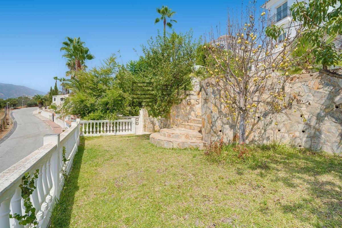 Chalet for Sale in Mijas