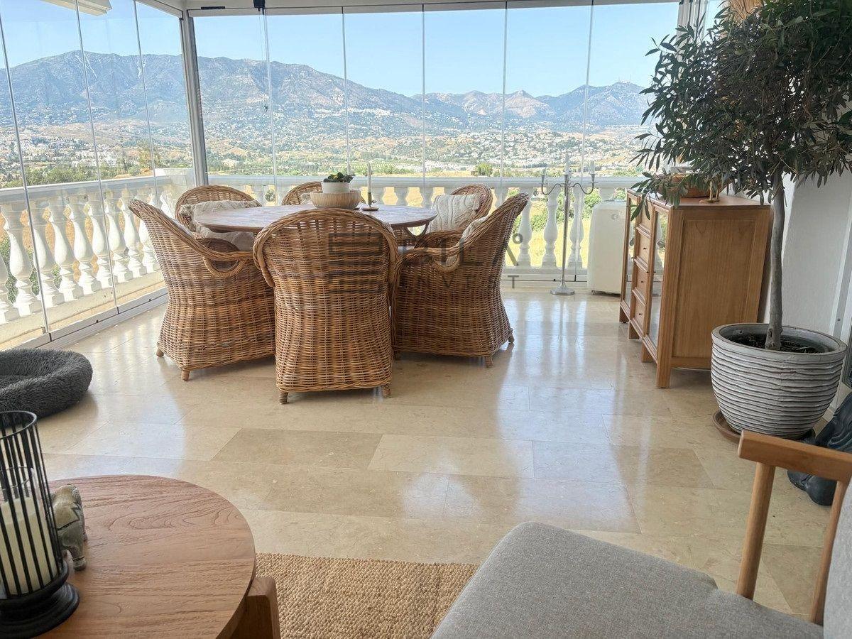 Chalet for Sale in Mijas