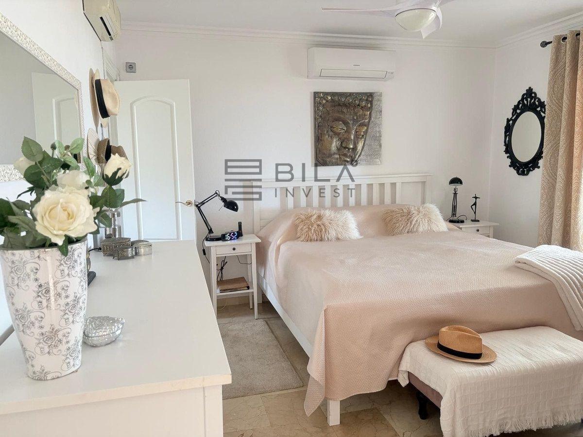 Chalet for Sale in Mijas