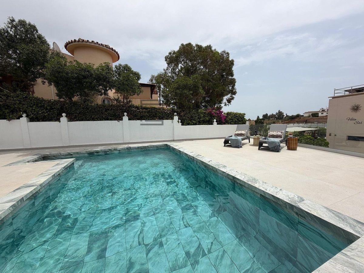 Chalet for Sale in Mijas