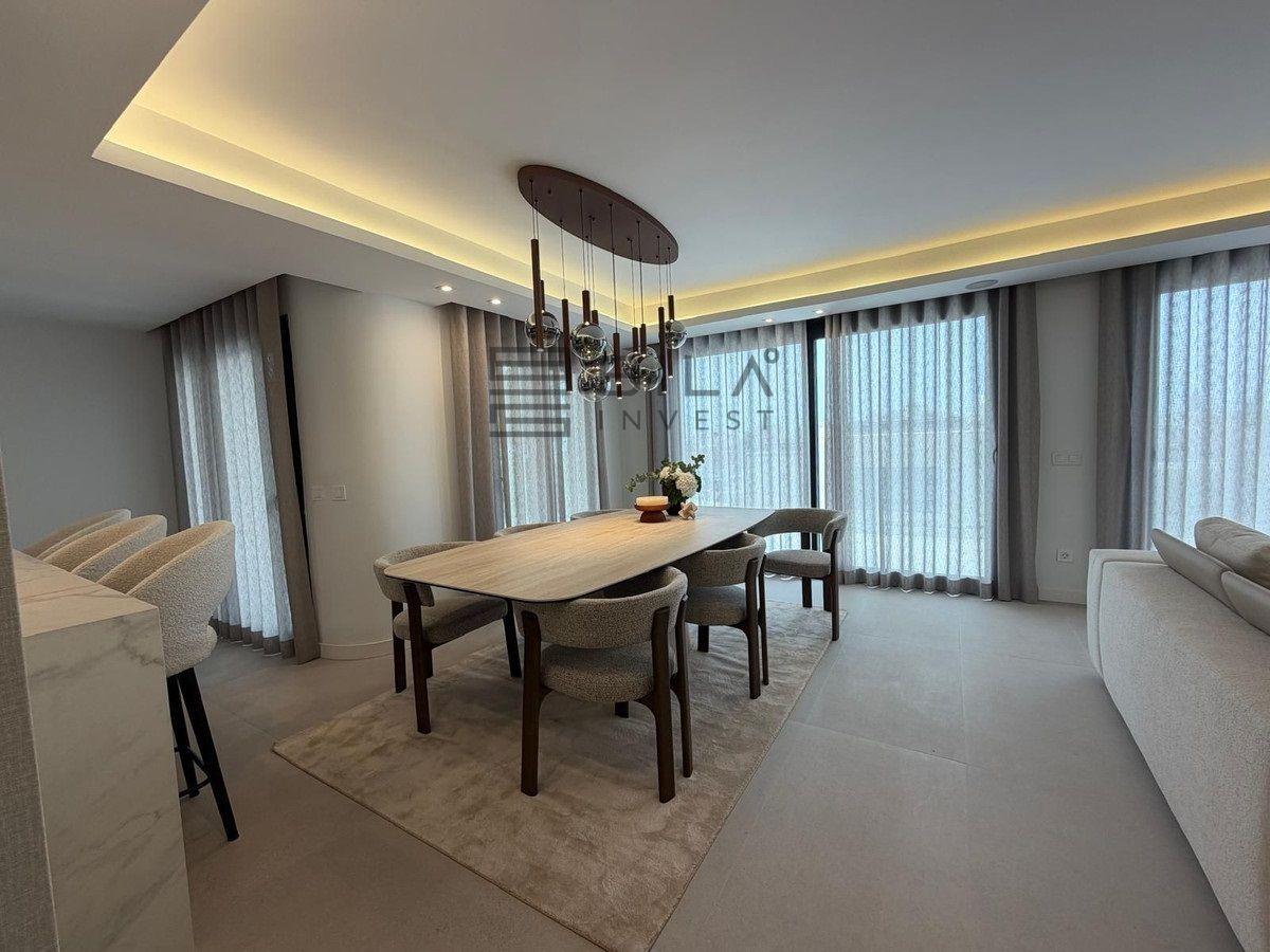 Chalet for Sale in Mijas