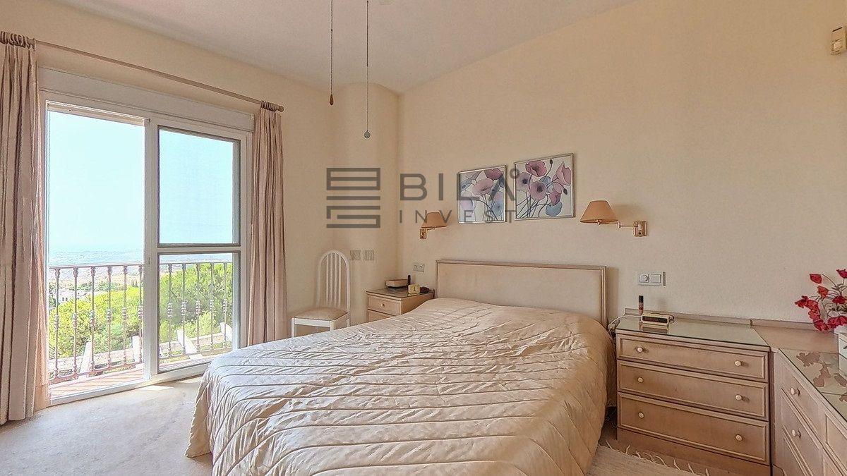 Chalet for Sale in Mijas