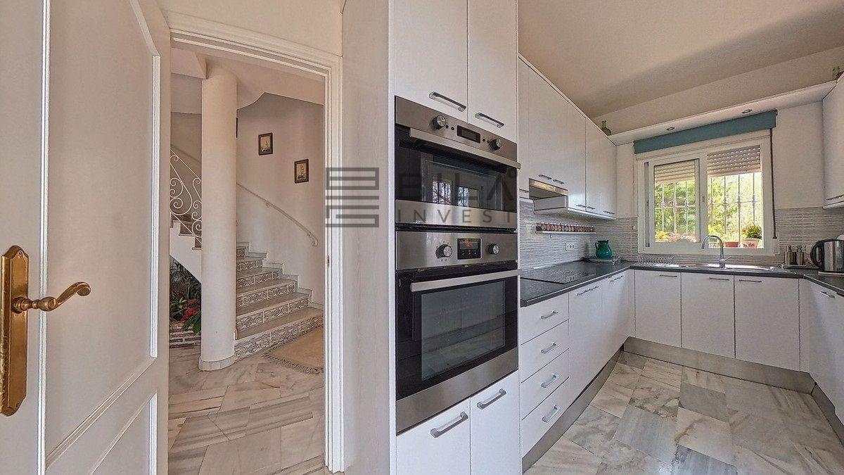 Chalet for Sale in Mijas
