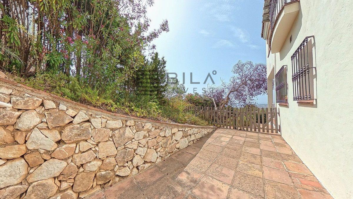 Chalet for Sale in Mijas