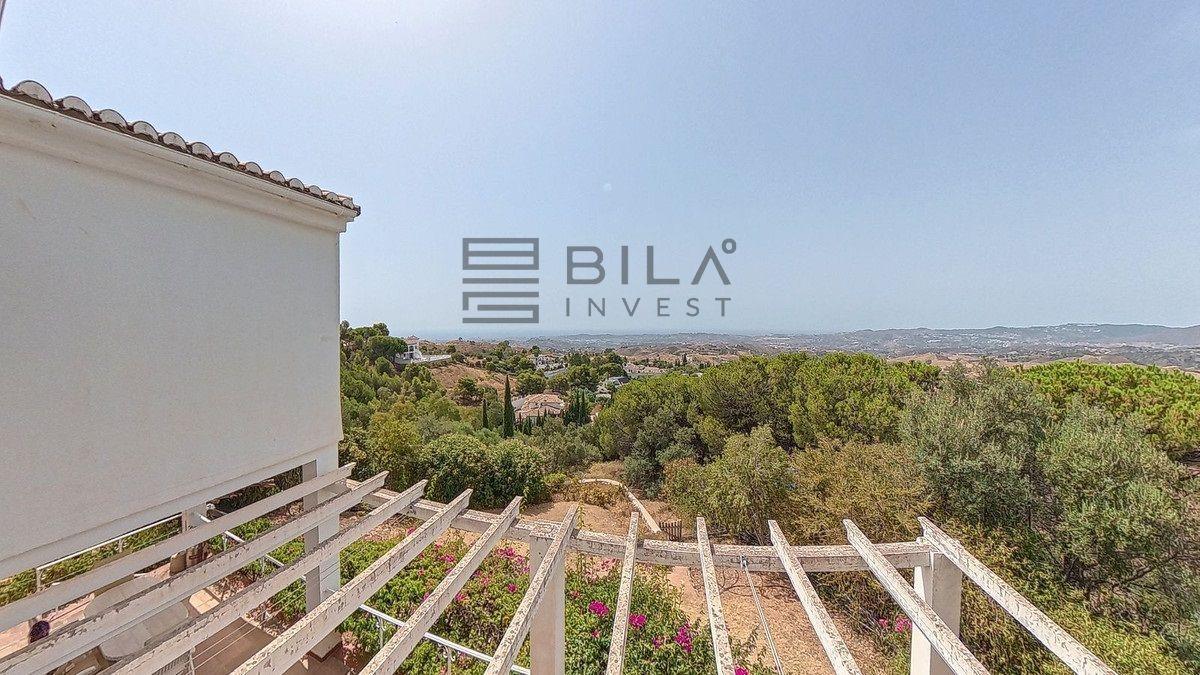 Chalet for Sale in Mijas