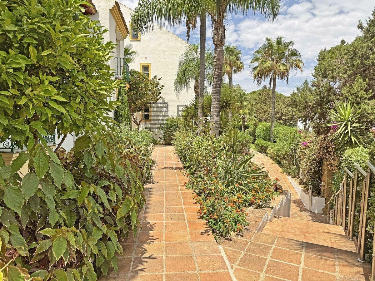 Flat for Sale in Marbella