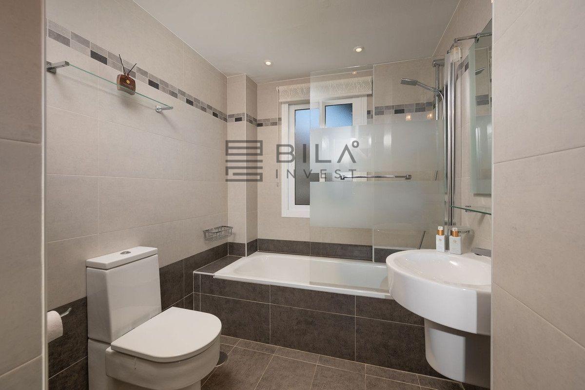 Flat for Sale in Mijas