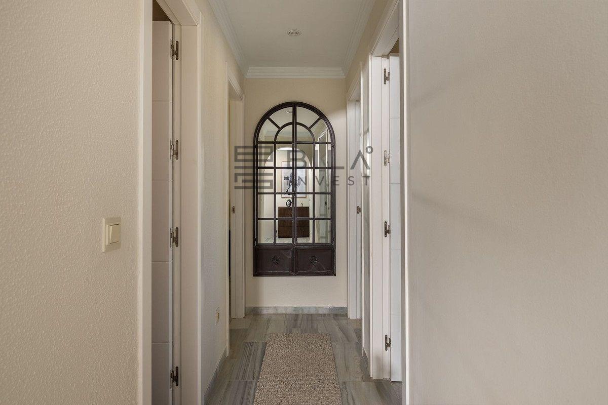 Flat for Sale in Mijas