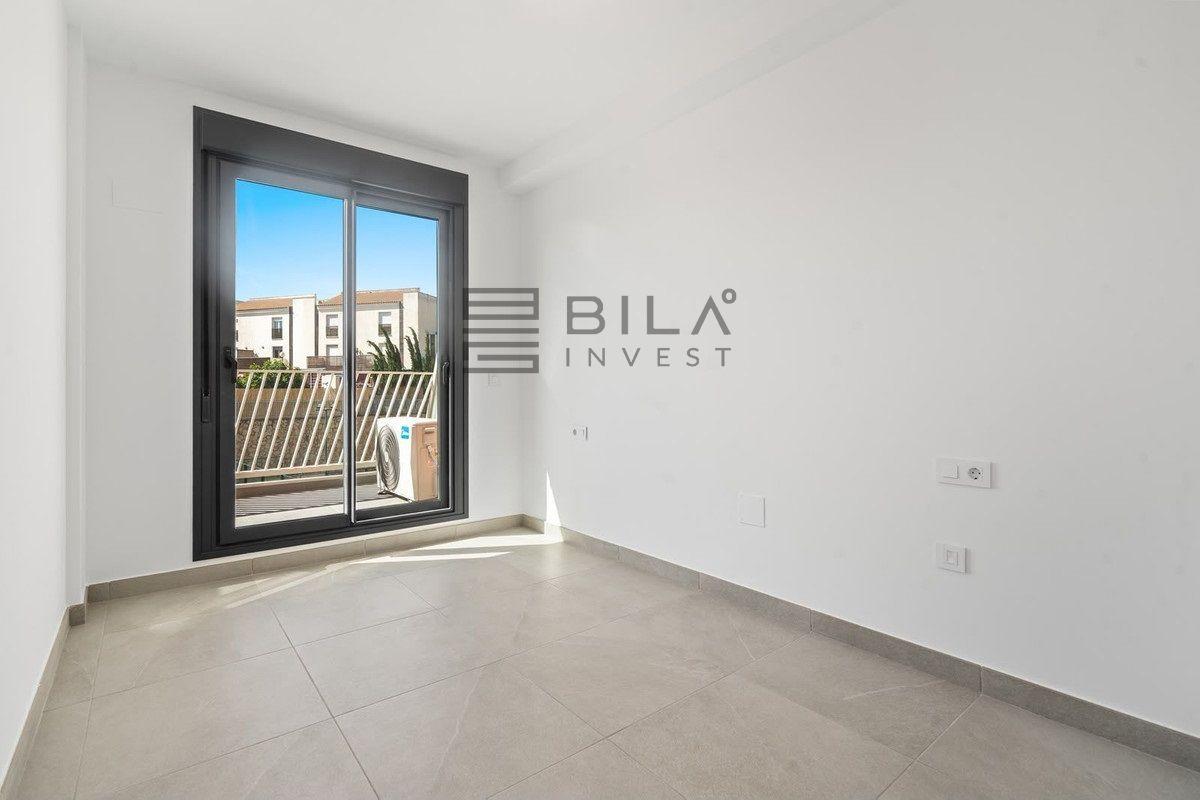 Flat for Sale in Mijas