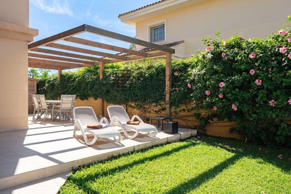 Chalet for Sale in Mijas