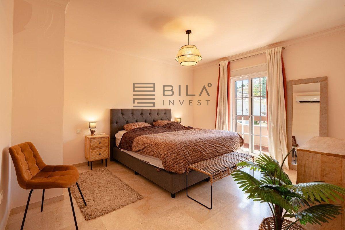 Chalet for Sale in Mijas