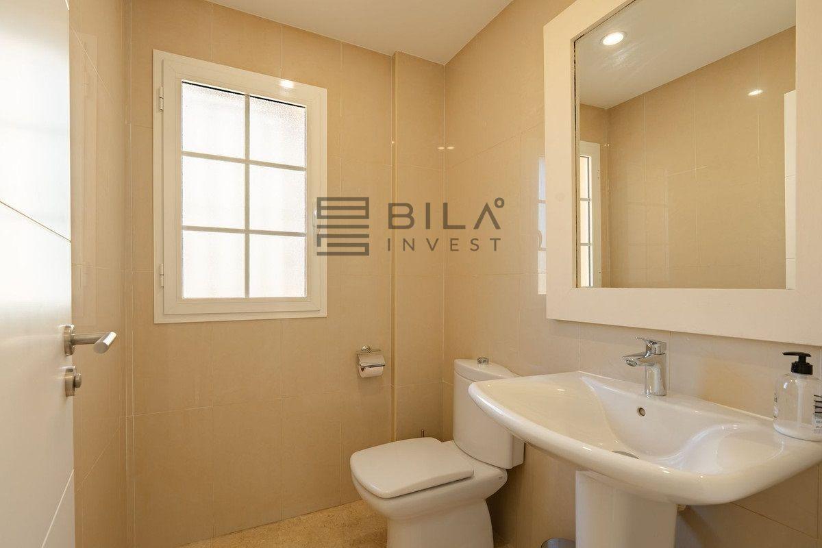 Chalet for Sale in Mijas