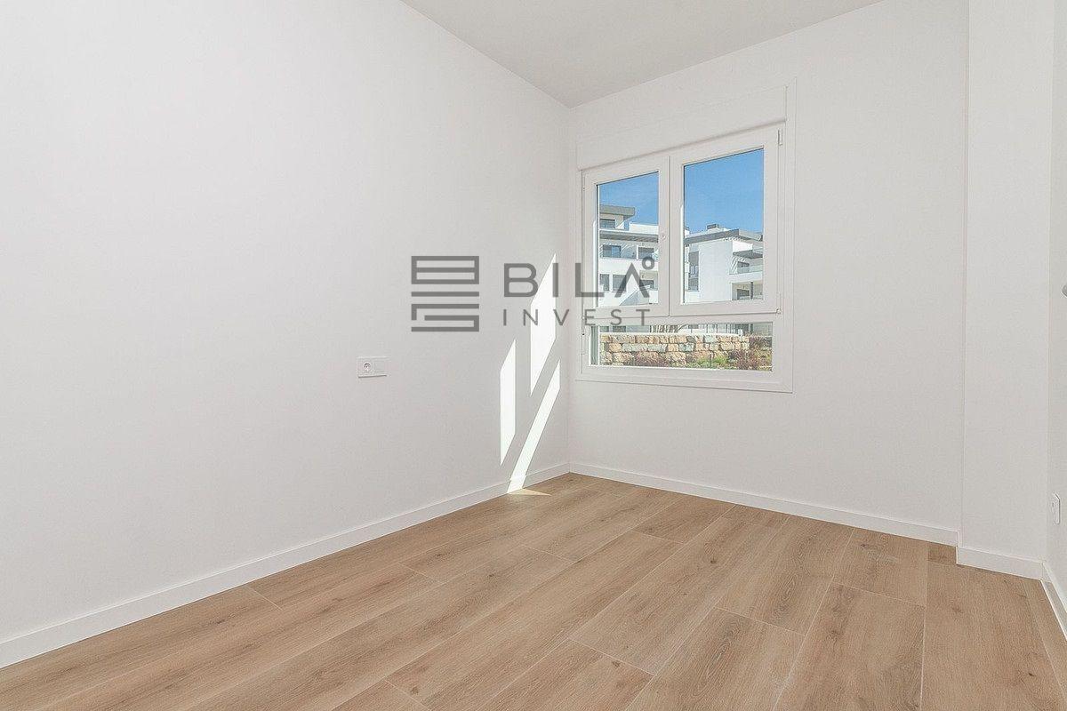 Flat for Sale in Mijas