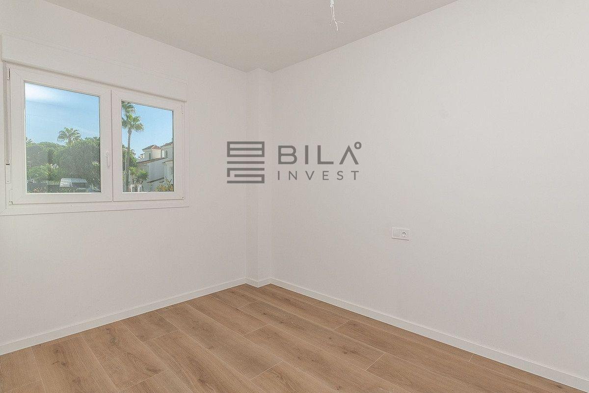 Flat for Sale in Mijas