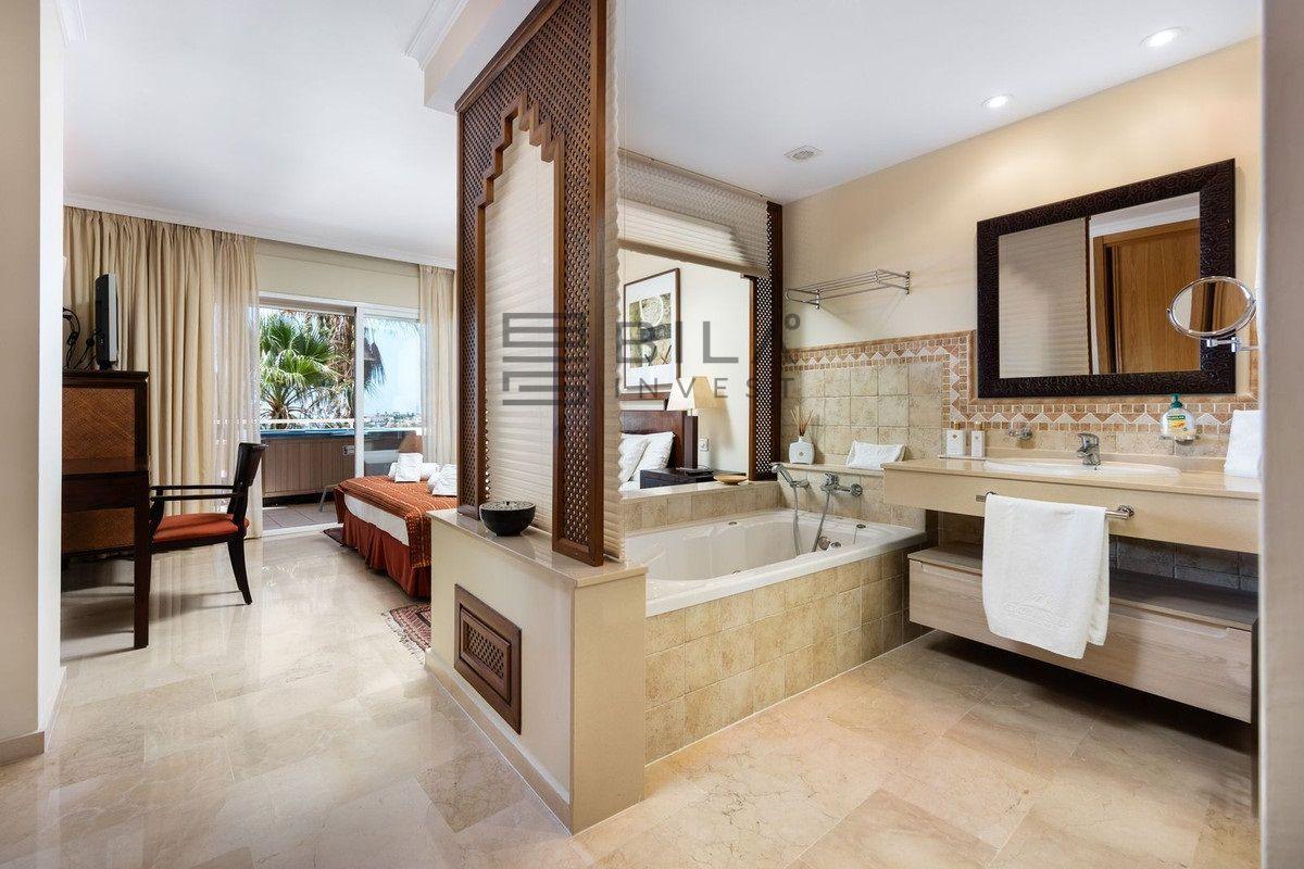 Flat for Sale in Mijas