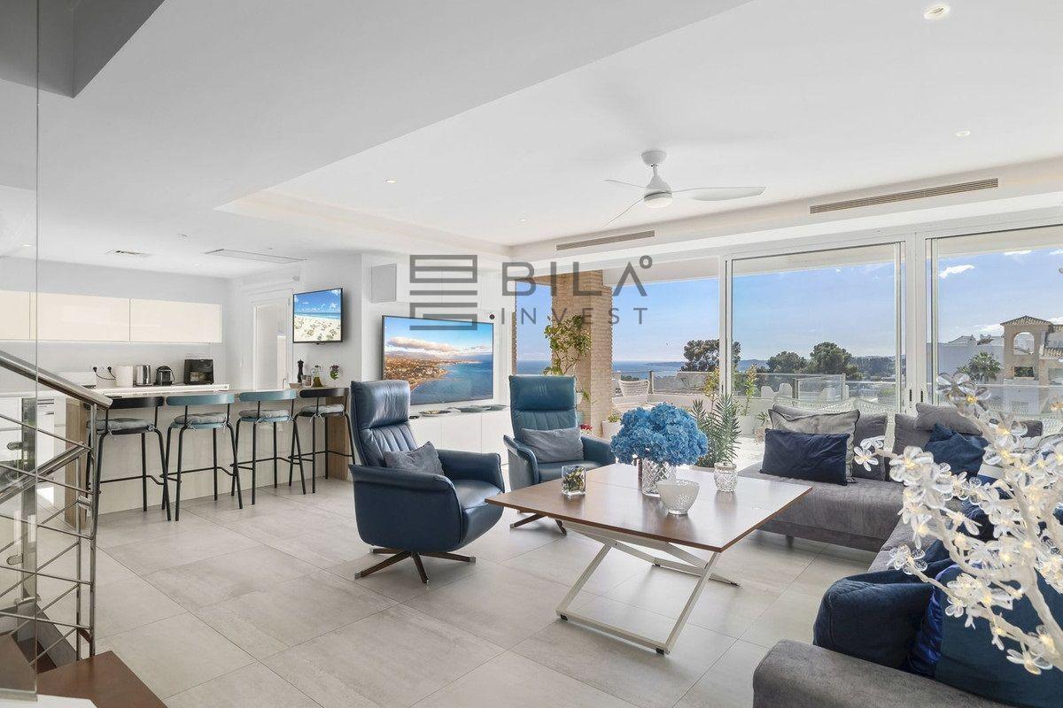 Chalet for Sale in Benalmádena