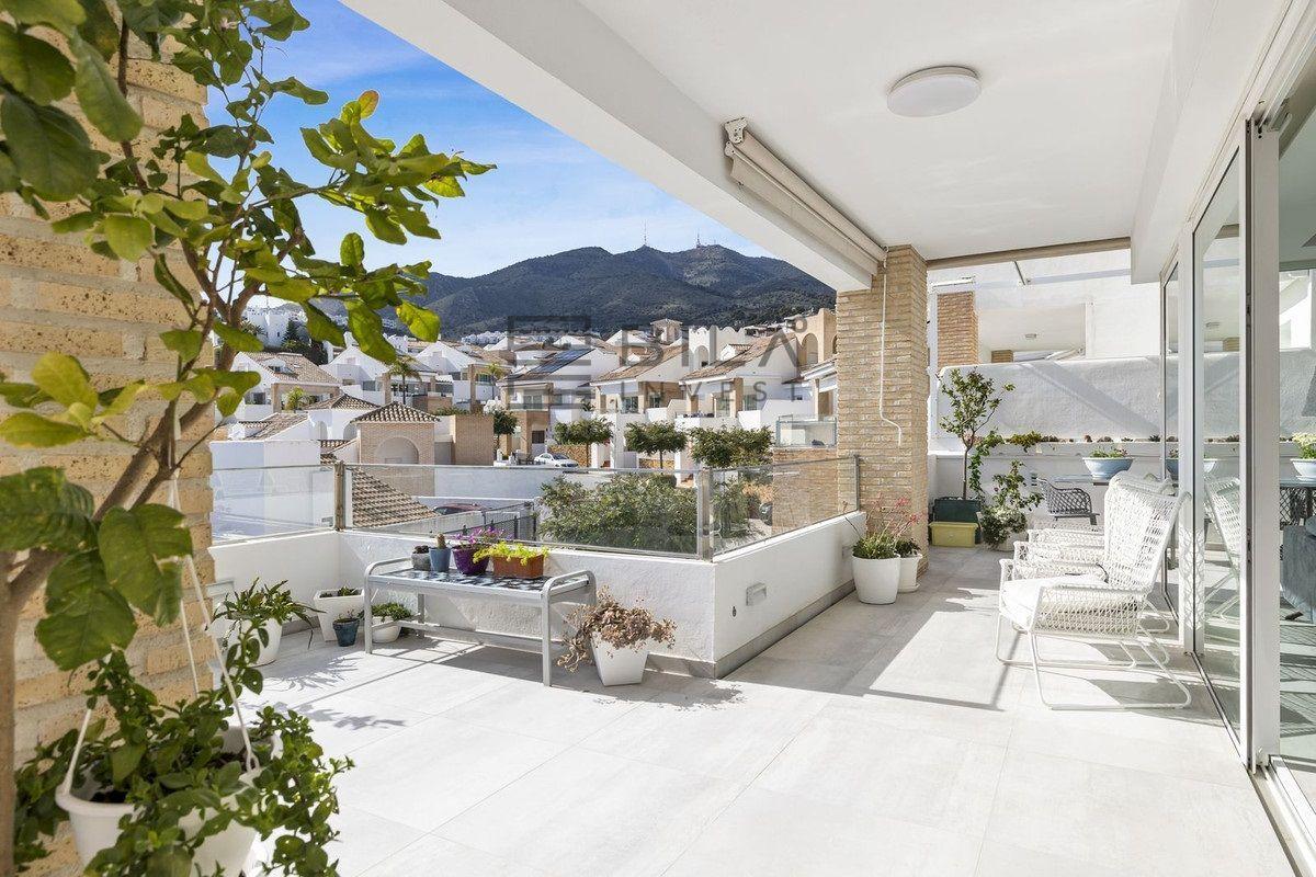 Chalet for Sale in Benalmádena