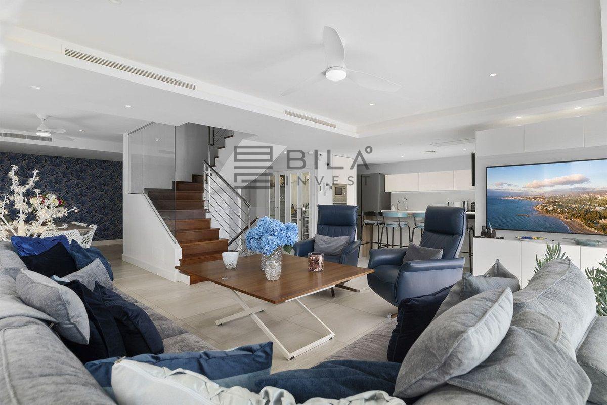 Chalet for Sale in Benalmádena
