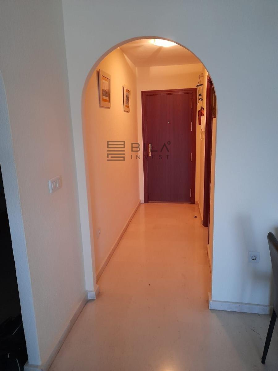 Flat for Sale in Benalmádena
