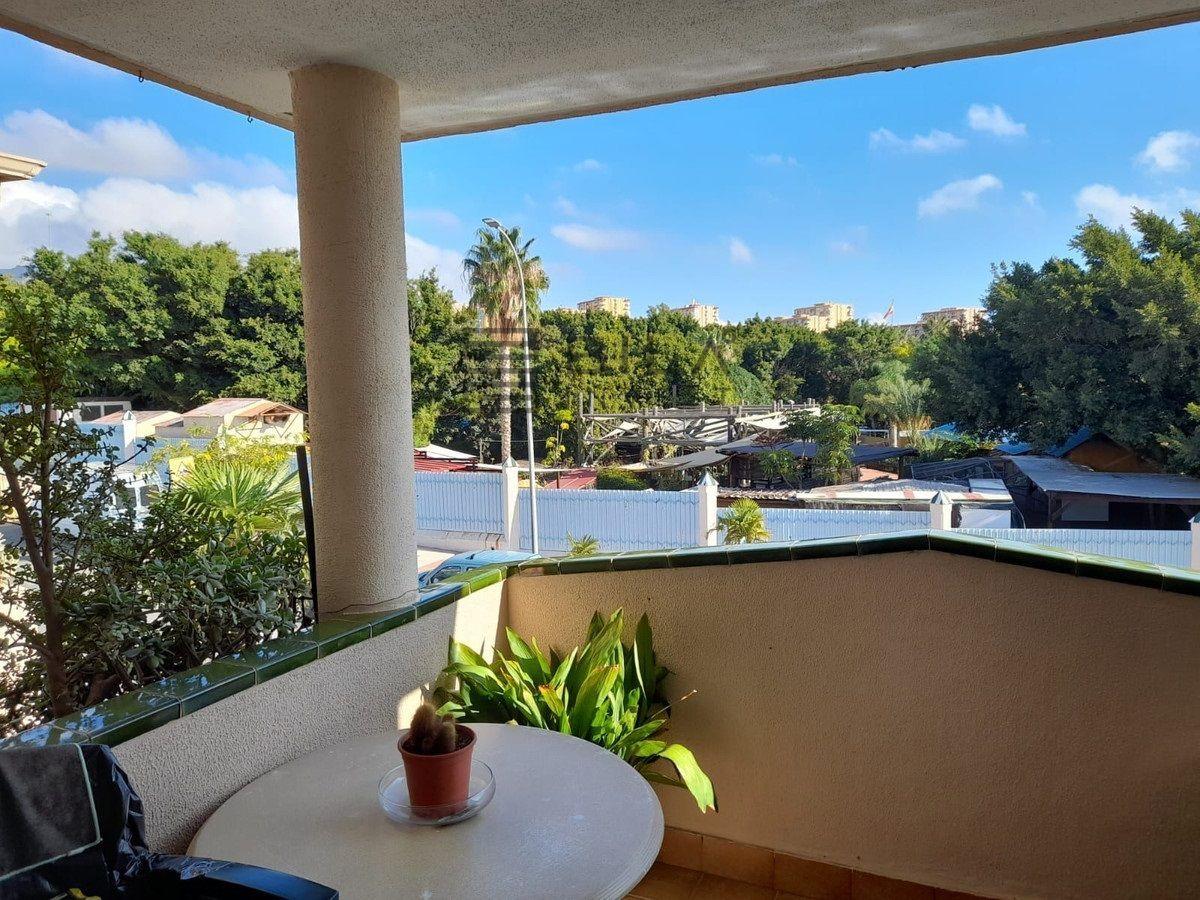 Flat for Sale in Benalmádena