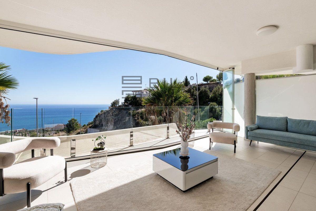 Flat for Sale in Benalmádena