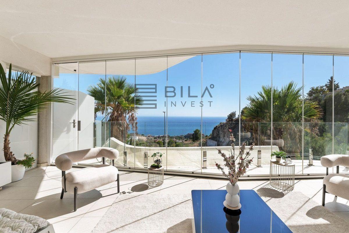 Flat for Sale in Benalmádena