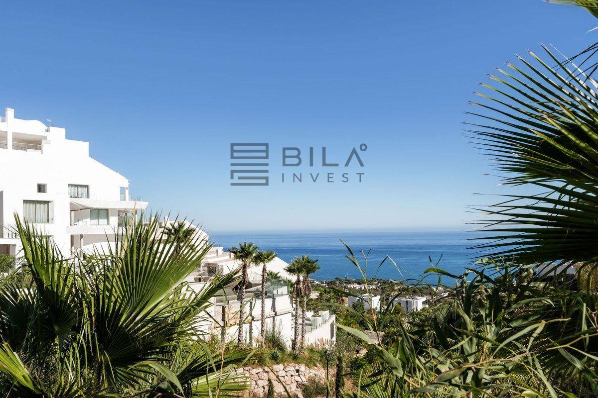 Flat for Sale in Benalmádena