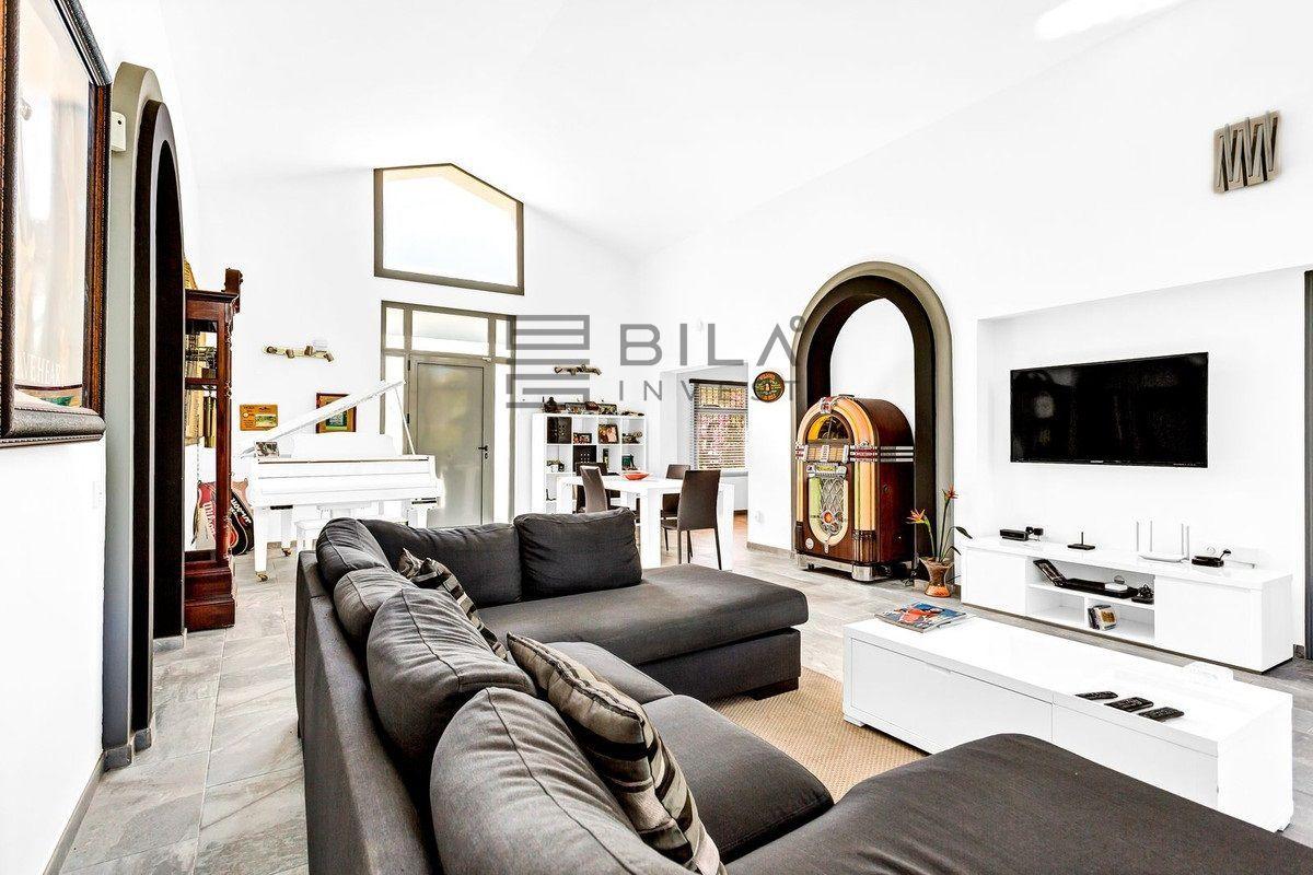 Chalet for Sale in Marbella
