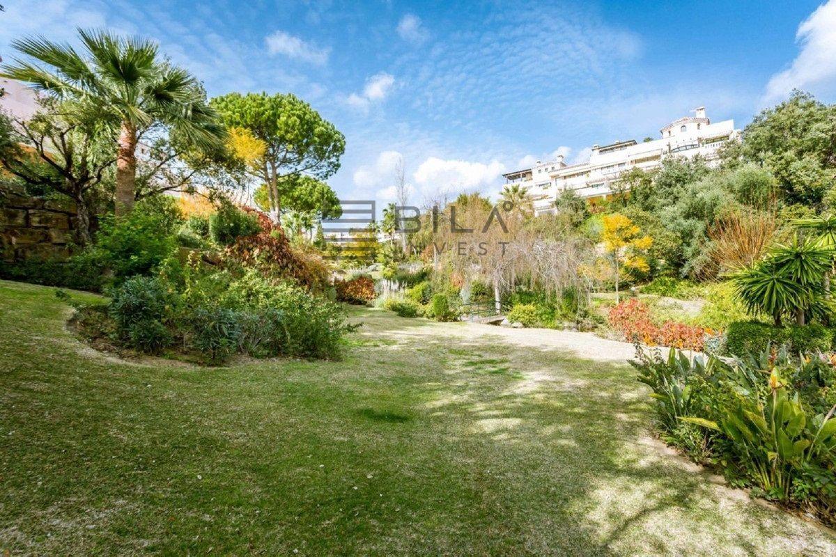 Chalet for Sale in Marbella