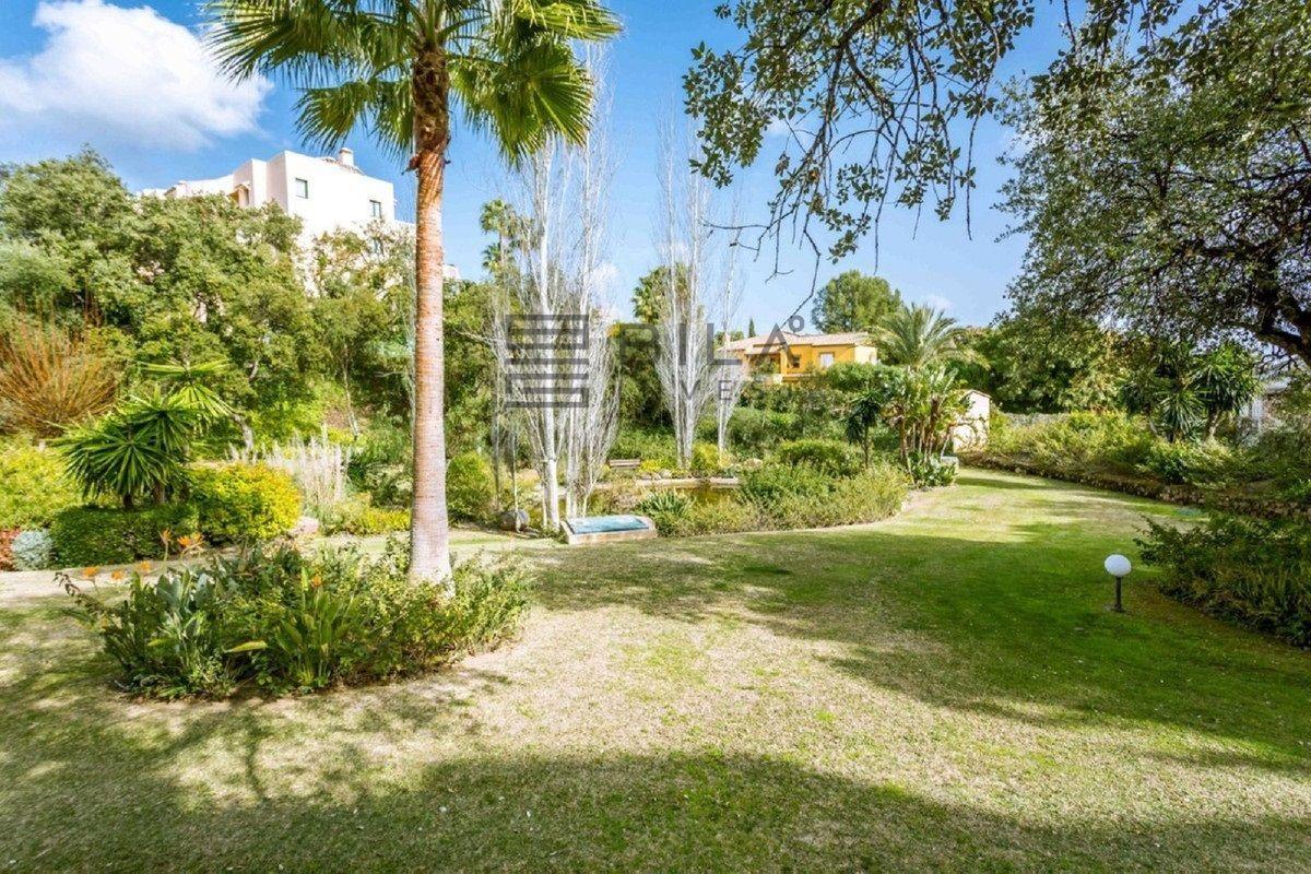 Chalet for Sale in Marbella