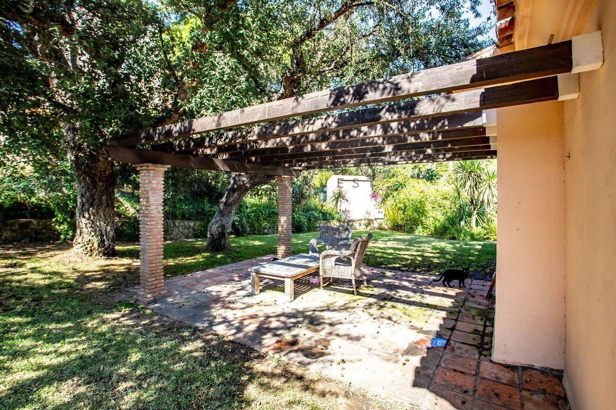 Chalet for Sale in Marbella