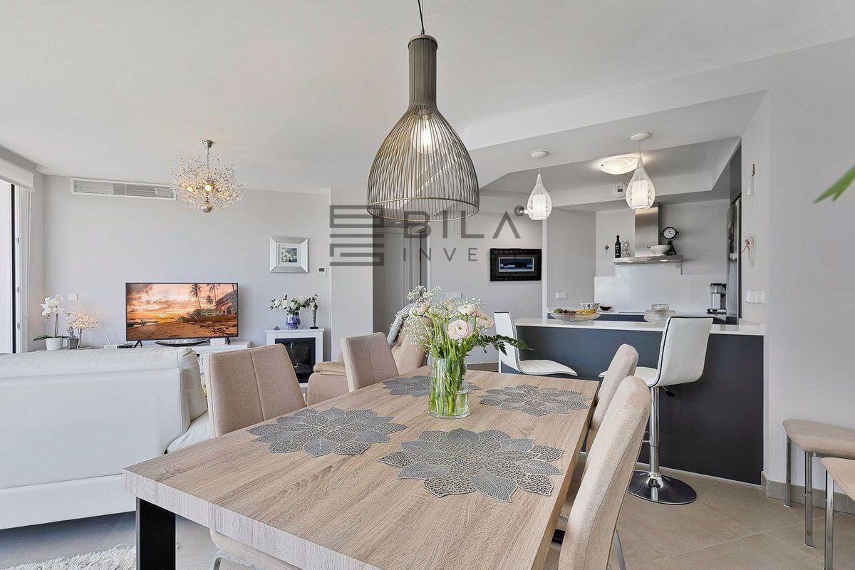 Flat for Sale in Fuengirola