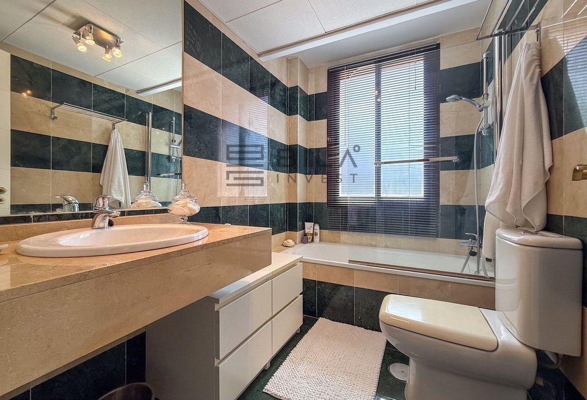 Flat for Sale in Mijas