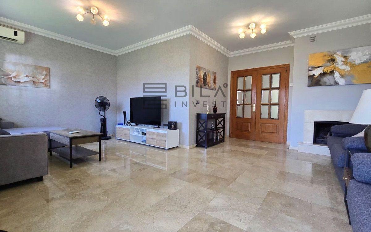 Chalet for Sale in Mijas