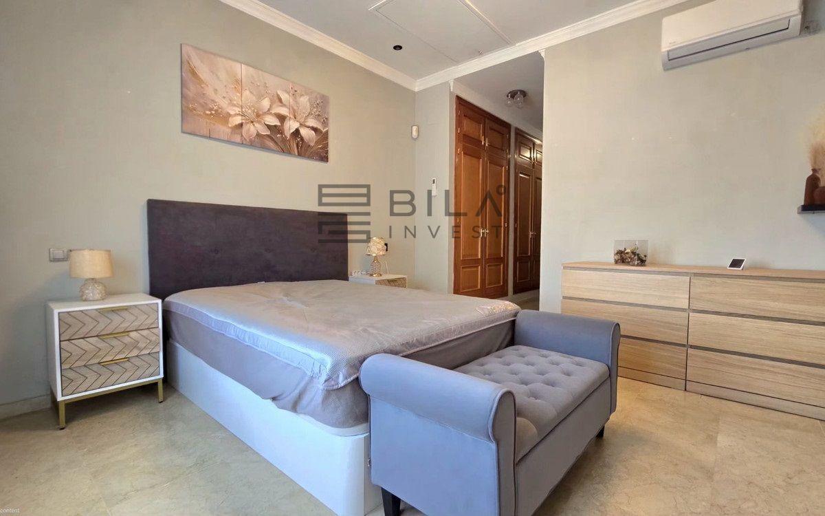 Chalet for Sale in Mijas